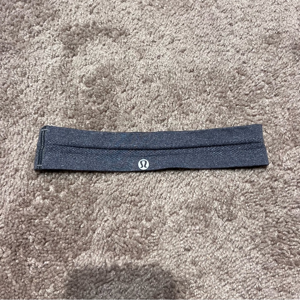 Lululemon grey headband